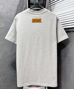 Louis Vuitton T-shirt - LT079