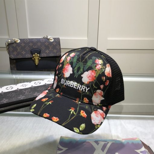 Burberry Hat - BBH008