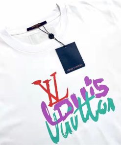 Louis Vuitton T-shirt - LT086