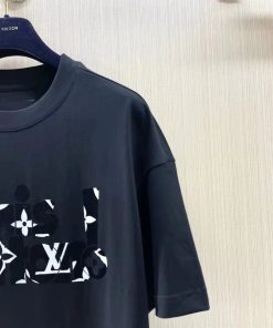 Louis Vuitton T-shirt - LT087