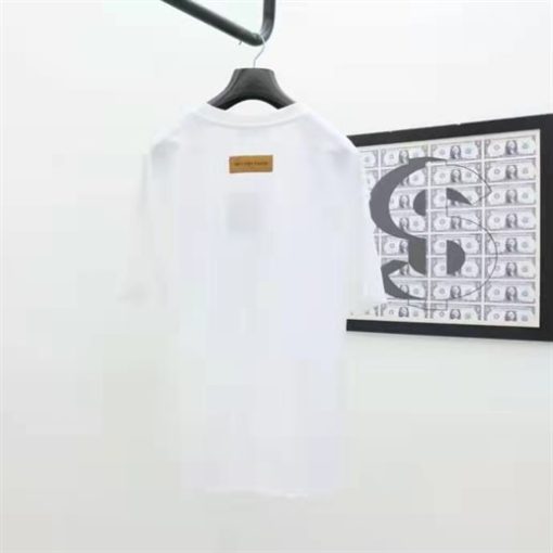 Louis Vuitton T-shirt - LT095