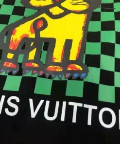 Louis Vuitton T-shirt - LT102