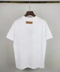 Louis Vuitton T-shirt - LT108