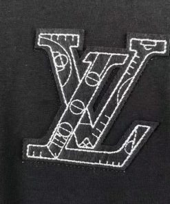 Louis Vuitton T-shirt - LT110