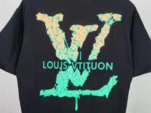 Louis Vuitton T-shirt - LT115