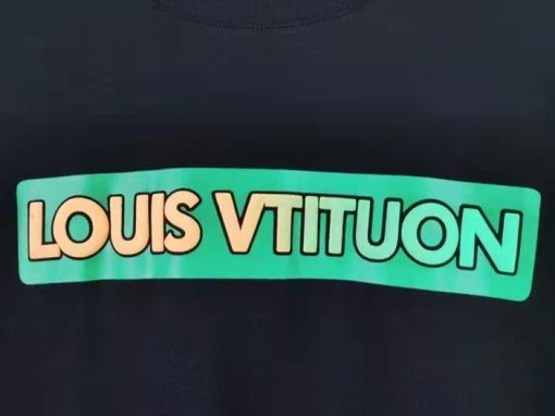 Louis Vuitton T-shirt - LT115