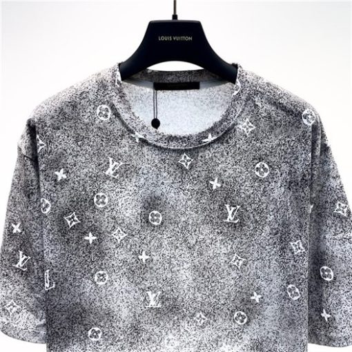 Louis Vuitton T-shirt - LT120