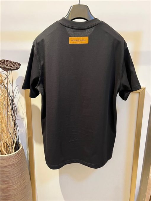 Louis Vuitton T-shirt - LT125