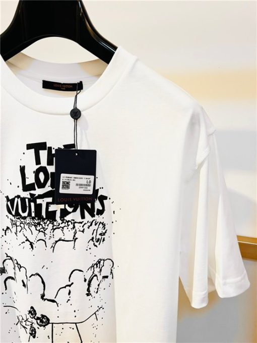 Louis Vuitton T-shirt - LT126