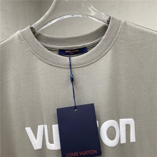 Louis Vuitton T-shirt - LT129