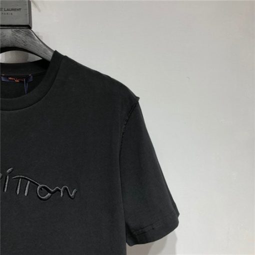 Louis Vuitton T-shirt - LT144