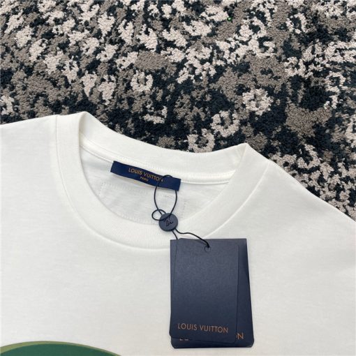 Louis Vuitton T-shirt - LT153