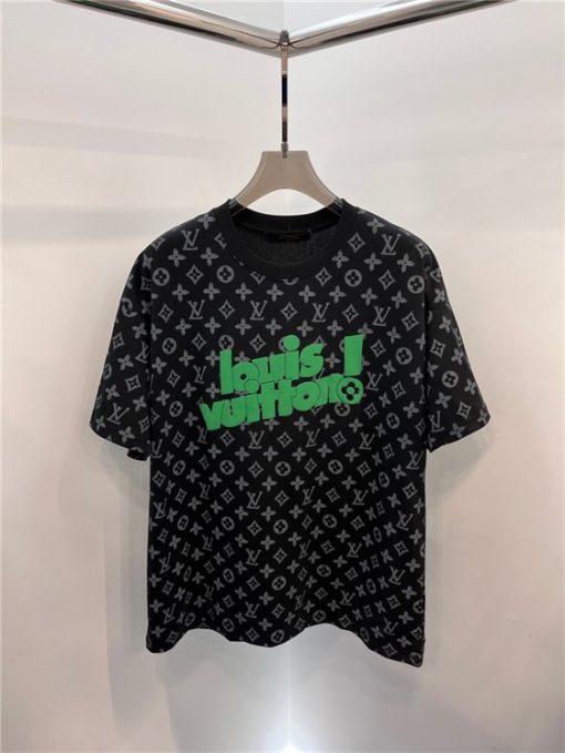 Louis Vuitton T-shirt - LT182