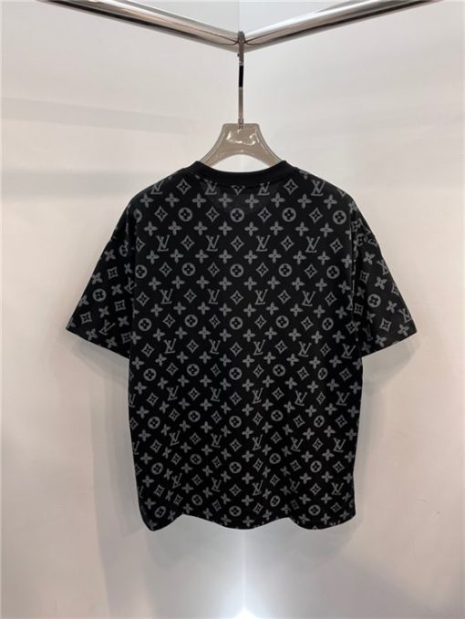 Louis Vuitton T-shirt - LT182