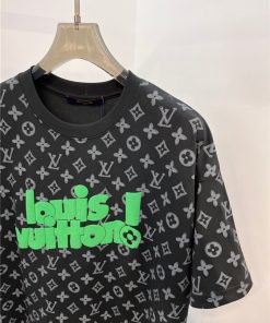 Louis Vuitton T-shirt - LT182