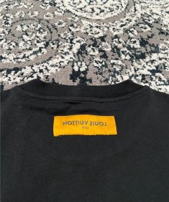 Louis Vuitton T-shirt - LT195