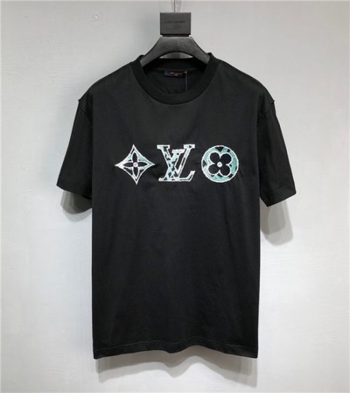 Louis Vuitton T-shirt - LT197