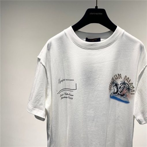 Louis Vuitton T-shirt - LT198