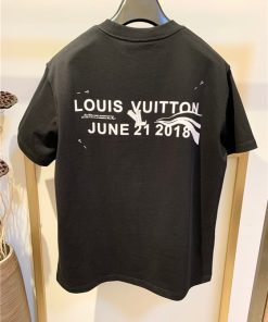 Louis Vuitton T-shirt - LT203