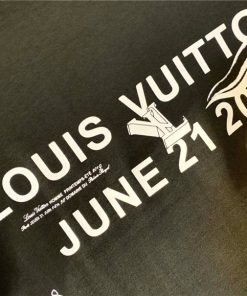 Louis Vuitton T-shirt - LT203