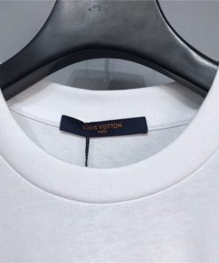 Louis Vuitton T-shirt - LT210