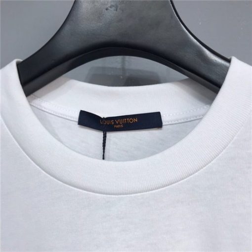 Louis Vuitton T-shirt - LT210