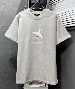 Louis Vuitton T-shirt - LT079