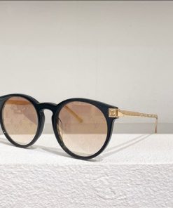 Louis Vuitton Sunglasses - LGV037