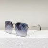 Louis Vuitton Sunglasses - LGV062