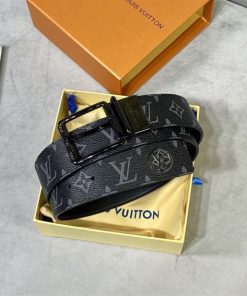 Louis Vuitton Belt - LBT117