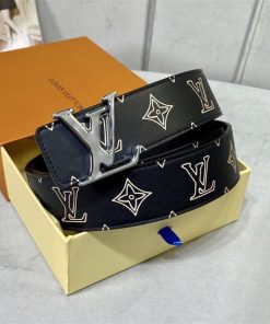 Louis Vuitton Belt - LBT111