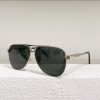Louis Vuitton Sunglasses - LGV053