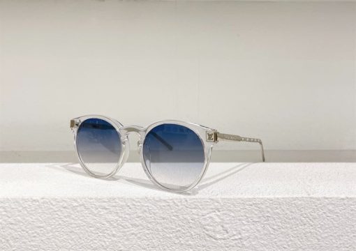 Louis Vuitton Sunglasses - LGV051