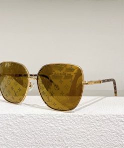 Louis Vuitton Sunglasses - LGV059