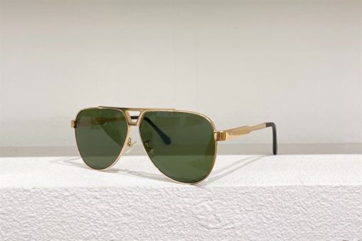 Louis Vuitton Sunglasses - LGV055