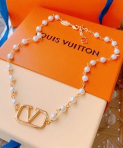Louis Vuitton Necklace – LCN04