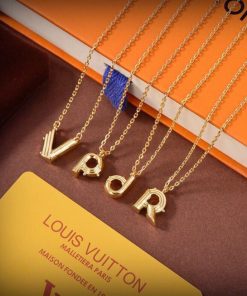 Louis Vuitton Necklace – LCN15