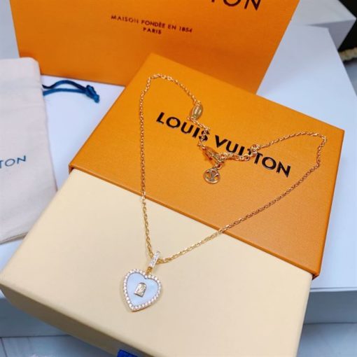 Louis Vuitton Necklace – LCN30