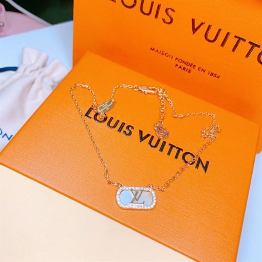 Louis Vuitton Necklace – LCN51