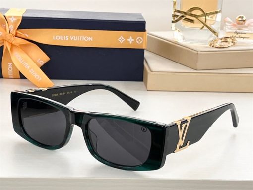 Louis Vuitton Sunglasses - LGV002