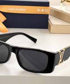 Louis Vuitton Sunglasses - LGV002