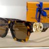 Louis Vuitton Sunglasses - LGV003