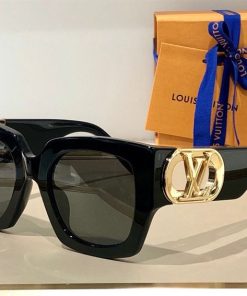 Louis Vuitton Sunglasses - LGV004