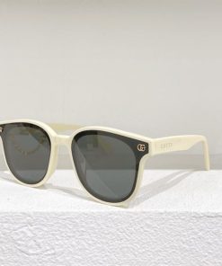 Gucci Sunglasses - GGS043