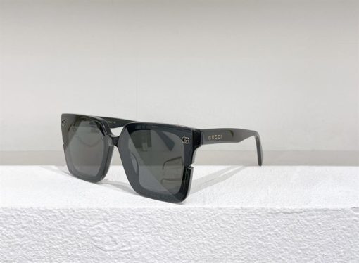 Gucci Sunglasses - GGS038