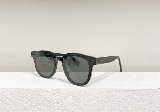 Gucci Sunglasses - GGS044