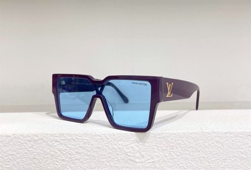 Louis Vuitton Sunglasses - LGV028