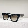 Louis Vuitton Sunglasses - LGV071