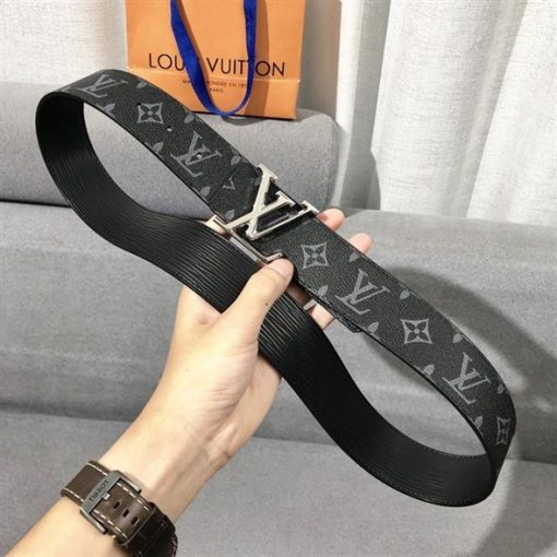 Louis Vuitton Belt - LBT040