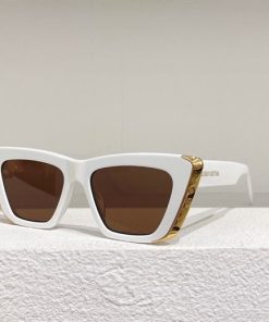 Louis Vuitton Sunglasses - LGV076